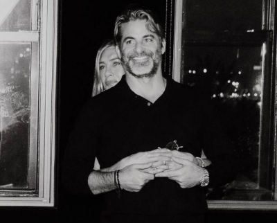 Дженнифер Энистон впервые рассказала о романе с гипнотерапевтом: «Он помогает многим людям»