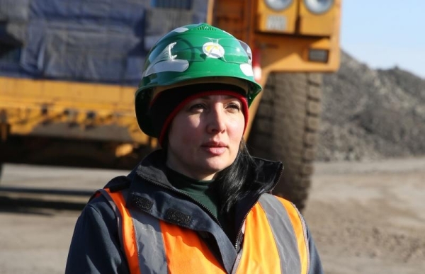 В надежных женских руках