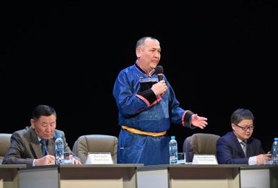 Воскрешение ВАРК: как Бальжинимаев отобрал бурятскую культуру у Дагаевой