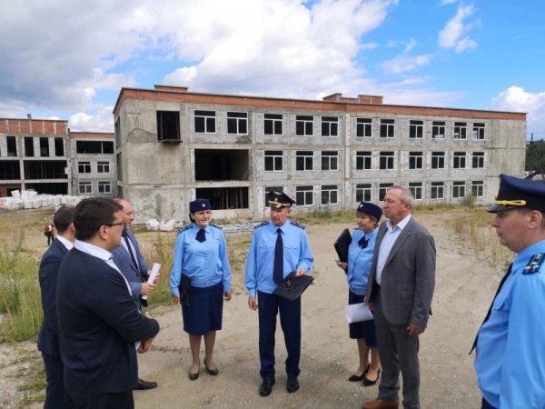 Когда у власти плохие танцоры: топ провалов администрации Слюдянского района