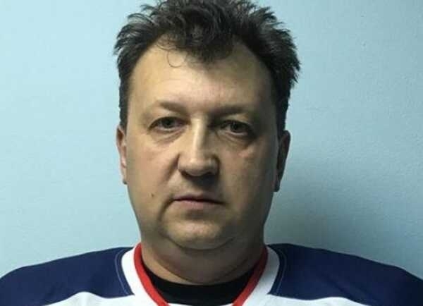 Генерал &laquo;конторы&raquo; Власов уволен за то, что его родственник увел 300 миллионов у Минобороны